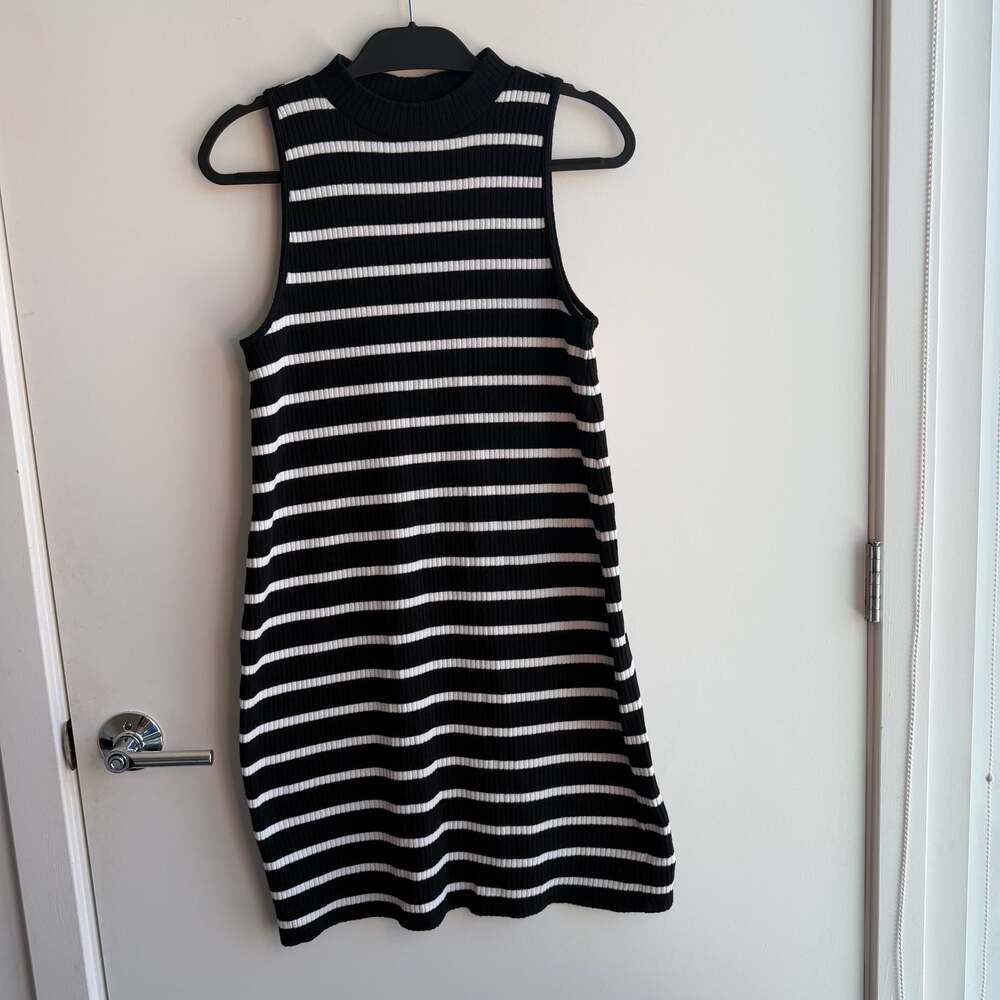 Old Navy Ribbed Mock Neck Striped Tank Dress Size L